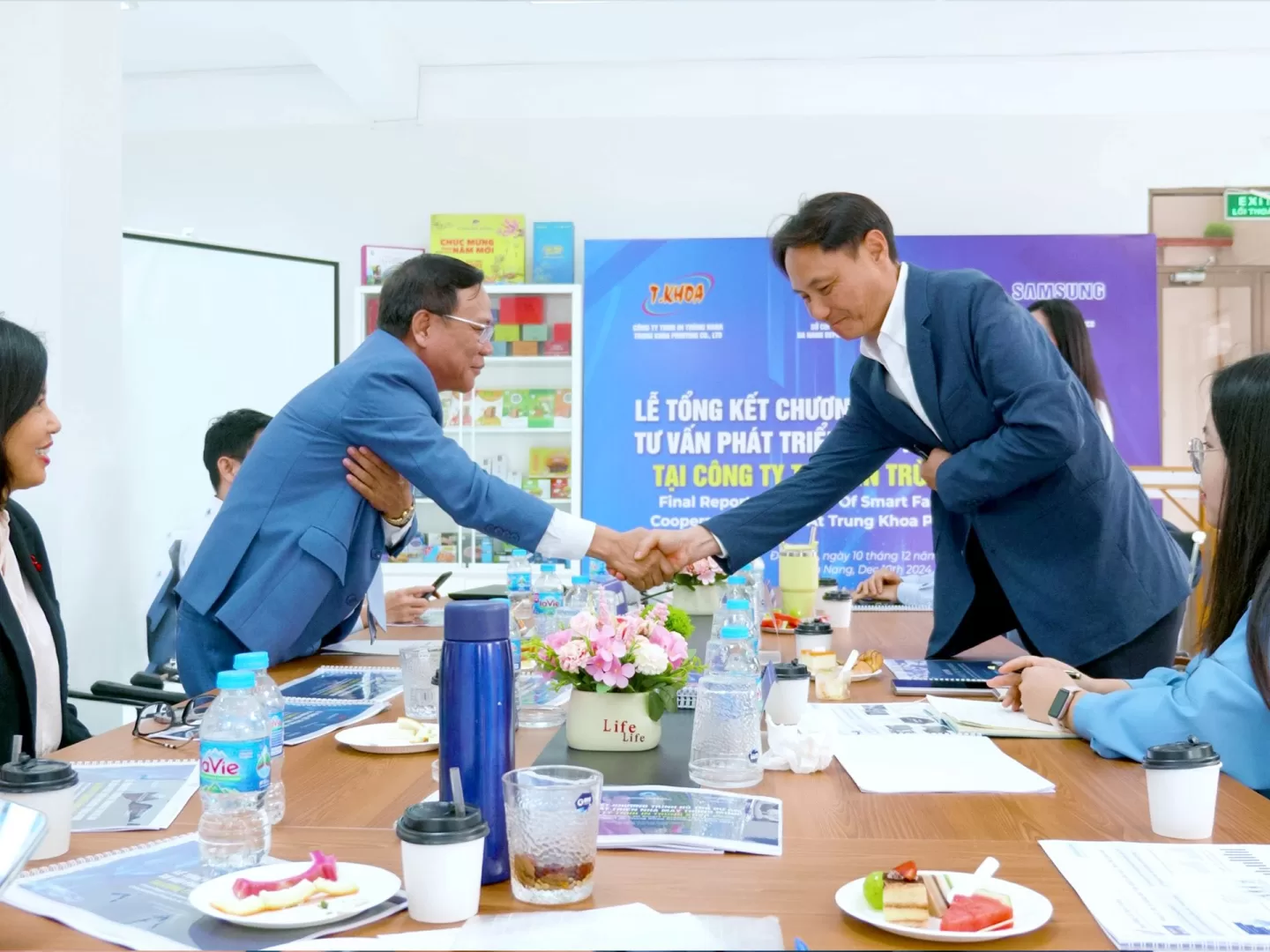 Lễ tổng kết dự án Phát triển nhà máy thông minh tại Công ty TNHH In Trùng Khoa